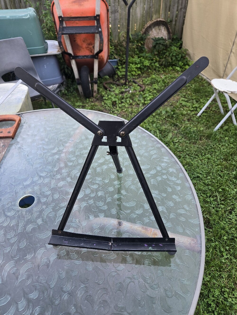Folding Tabletop Easel